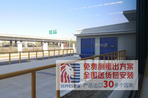 穩定的提升門 穩定的提升門