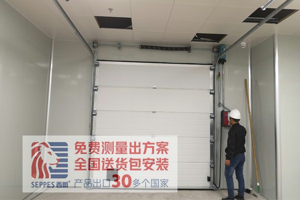 穩定的提升門 穩定的提升門