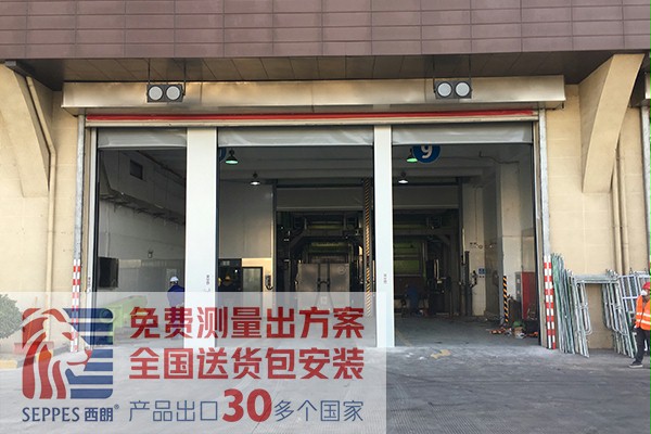 垃圾轉運站用的卸料快速門