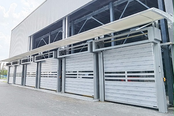 立體車庫午夜福利片